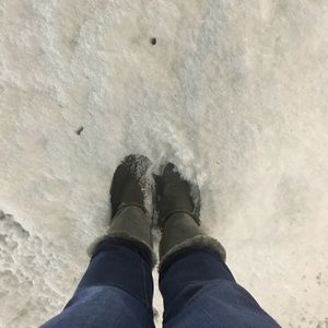 Meet your Posher, Caitlin